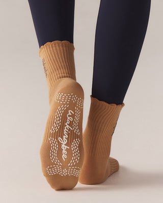 Ribbon Grip Socks (Latte)