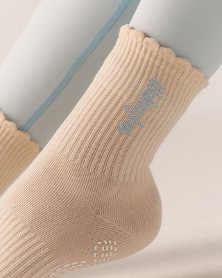 Ribbon Grip Socks (Oat)