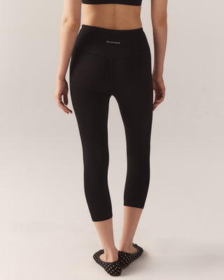 WB Capris (Black)
