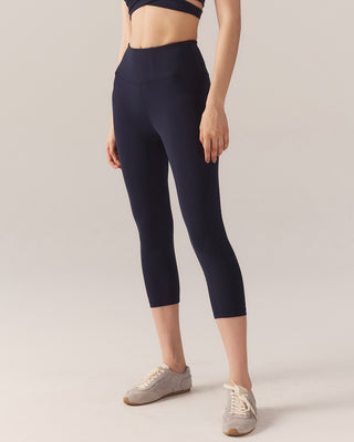WB Capris (Navy)