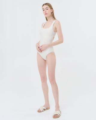 Wave One Piece (Sand)