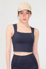 Donna Bratop (Black)