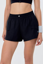 Trail Shorts (Black)